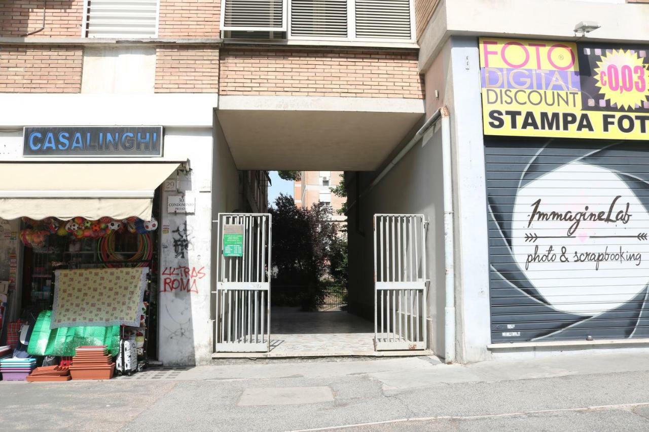 Affittacamere Vimercati 30 - Rome — Photos 1